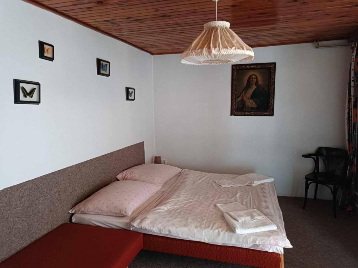 Pension U Stasaku Jetřichovice Buitenkant foto